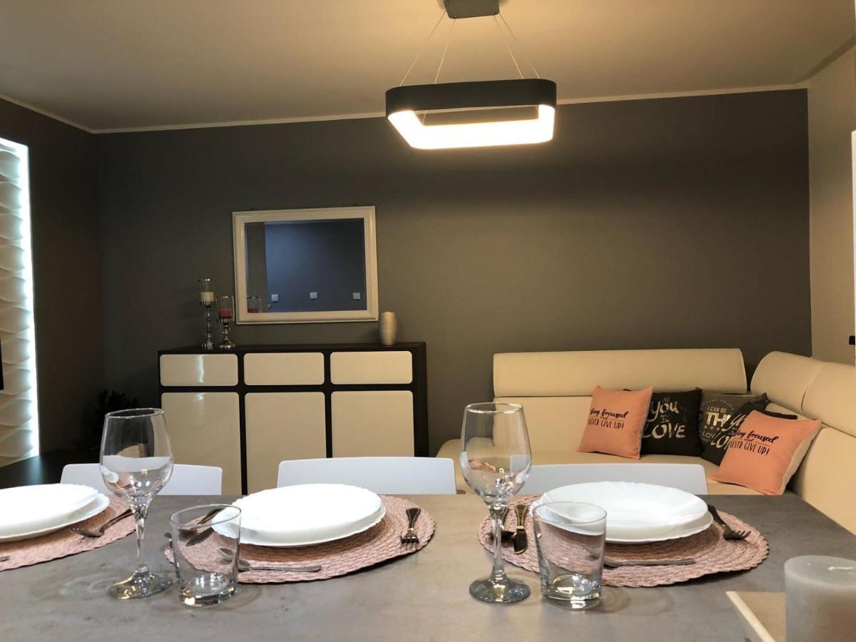 Ekskluzywny Apartament Joanna W Centrum Bochni 보치니아 외부 사진